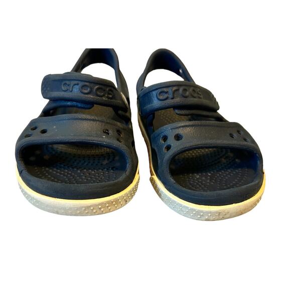 Kids Crocs Navy‎ Blue With Red Sandals- Size 6- Straps - Picture 4 of 11